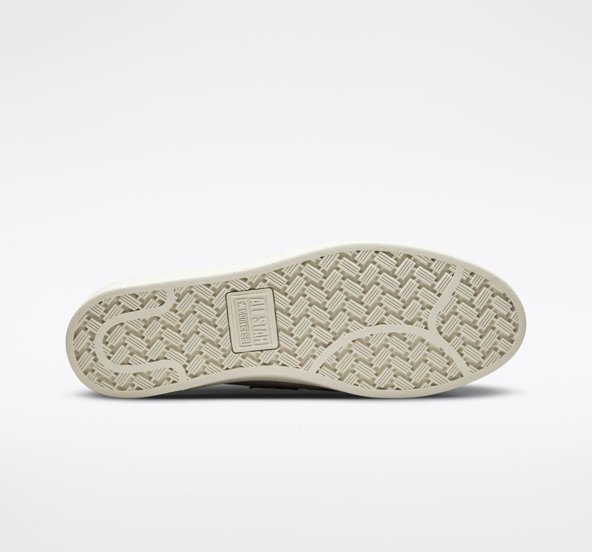 pgLang x Converse Pro Leather Low "Irish Cream"