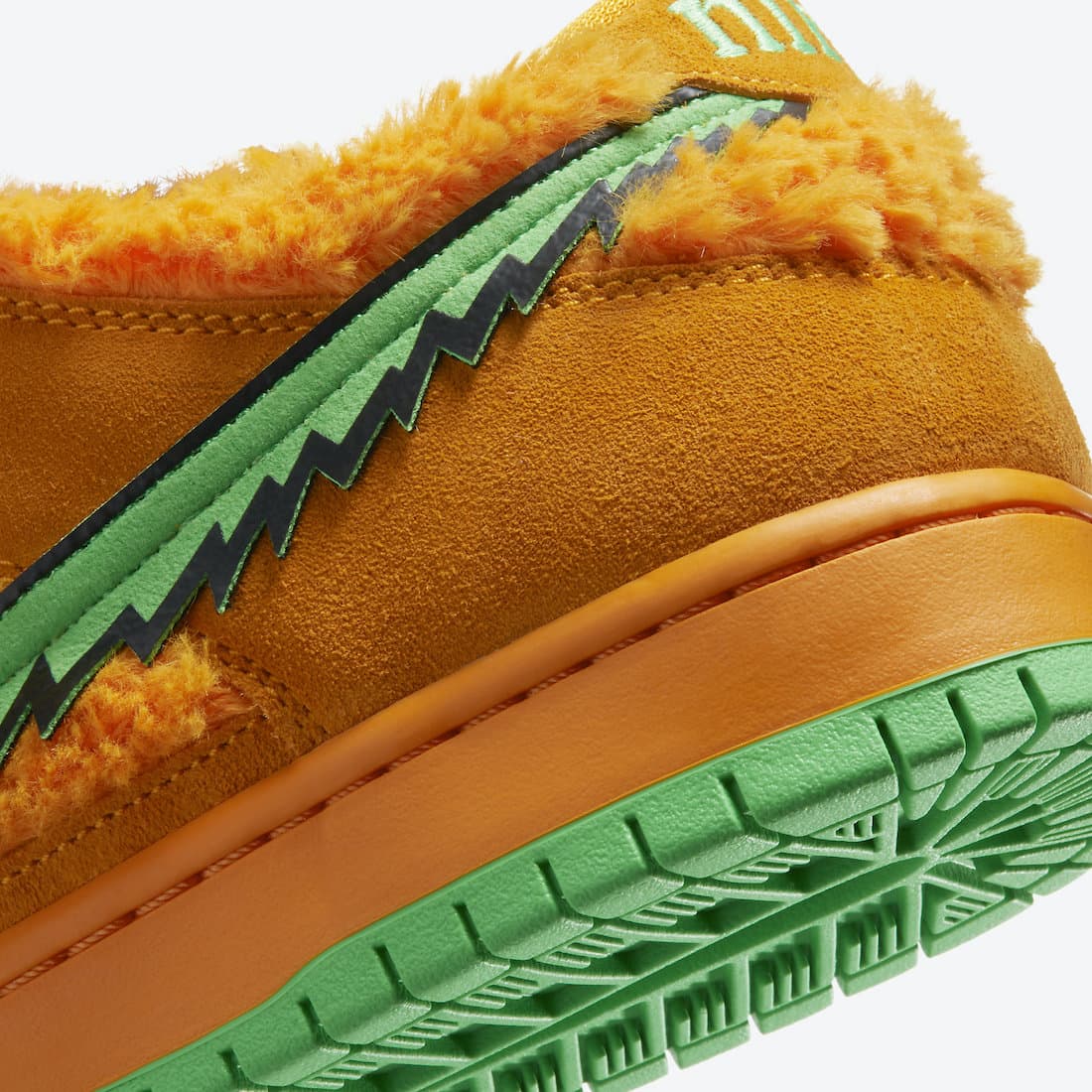 Sb dunk low orange box hotsell
