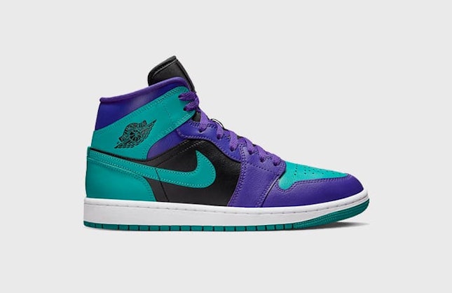 Air Jordan 1 Mid "Black Grape"