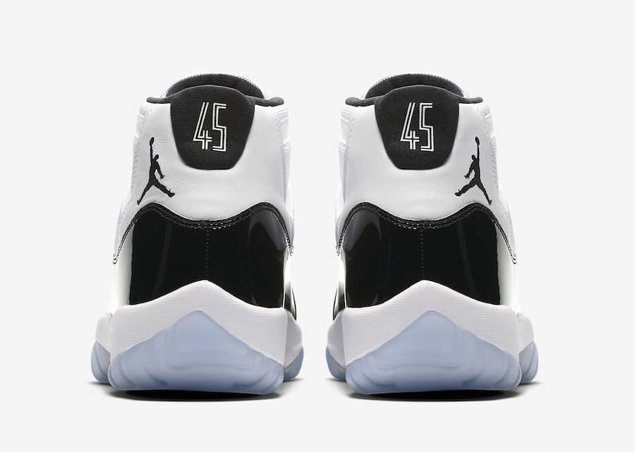 Air Jordan 11 "Concord"