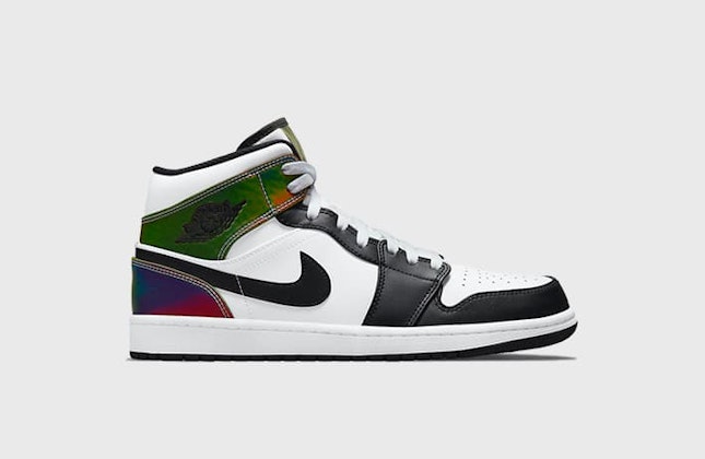 Air Jordan 1 Mid "Heat-Reactive" Air Jordan 1 Mid "Heat-Reactive"