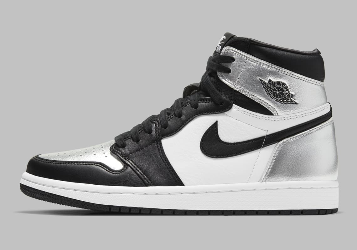 Air Jordan 1 High OG Wmns “Silver Toe”