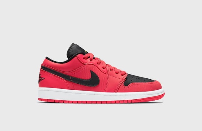 Air Jordan 1 Low "Reverse Siren Red"