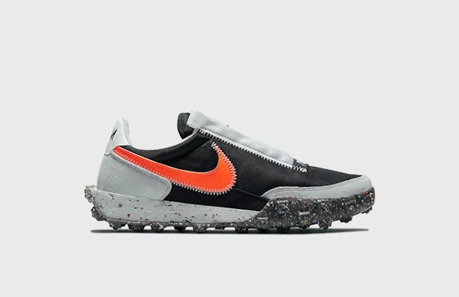 Nike Waffle Racer Wmns "Crater" (Orange/Black)