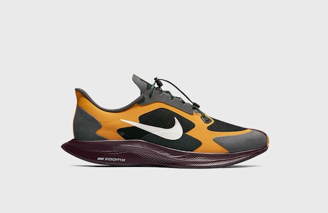 Gyakusou x Nike Zoom Pegasus 35 "Gold Dart" Gyakusou x Nike Zoom Pegasus 35 "Gold Dart"