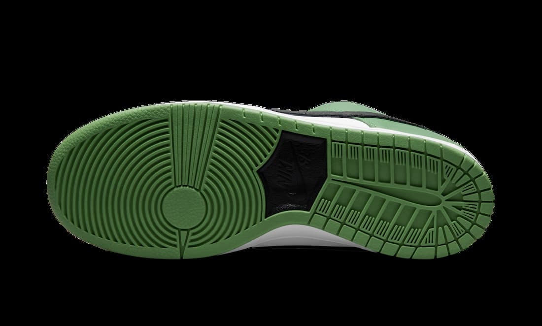 Nike SB Dunk Low "Classic Green"