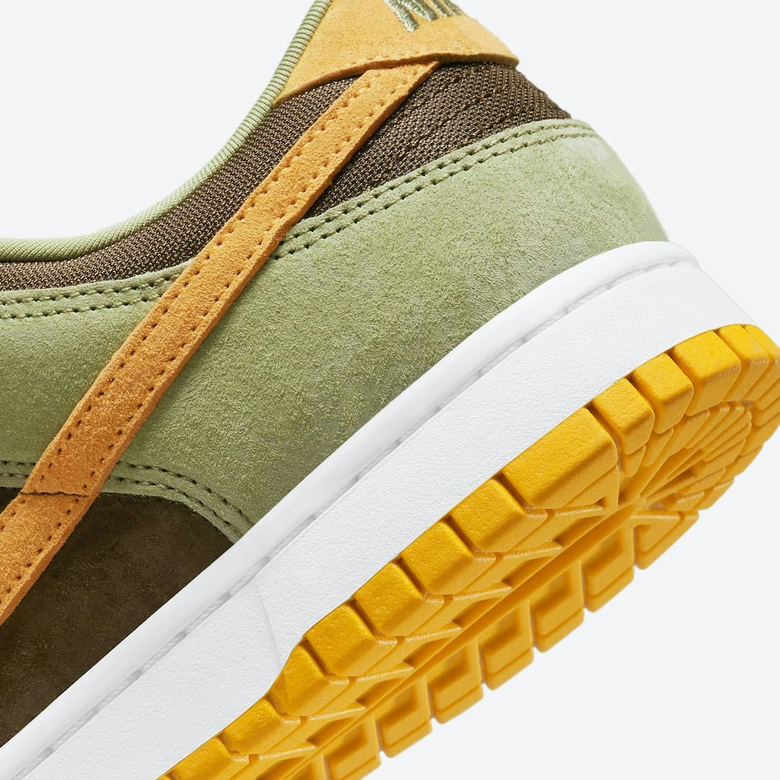 Nike Dunk Low “Dusty Olive”