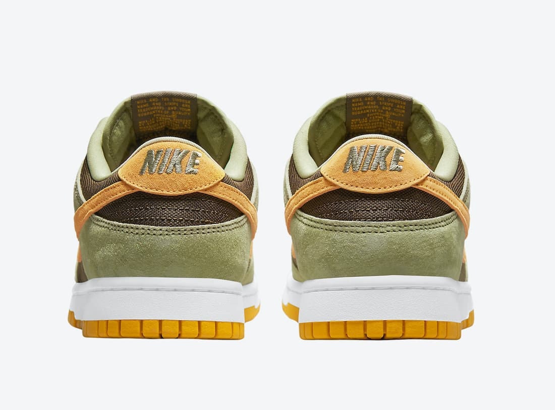 Nike Dunk Low "Dusty Olive"