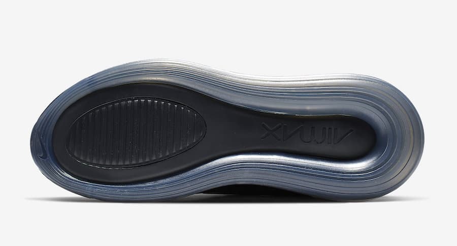 Nike Air Max 720 "Triple Black"