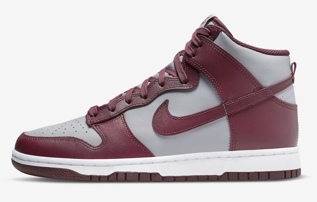 Nike Dunk High "Dark Beetroot"