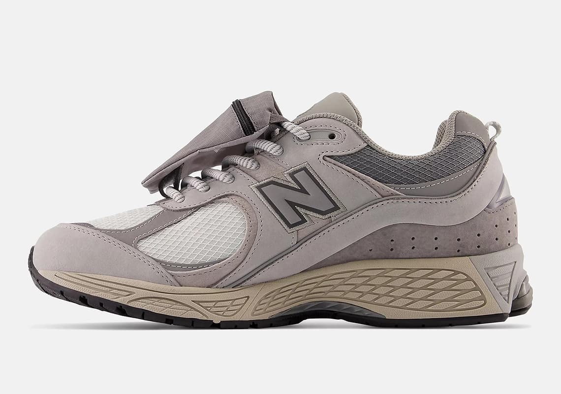 New Balance 2002R "Grey Pocket"