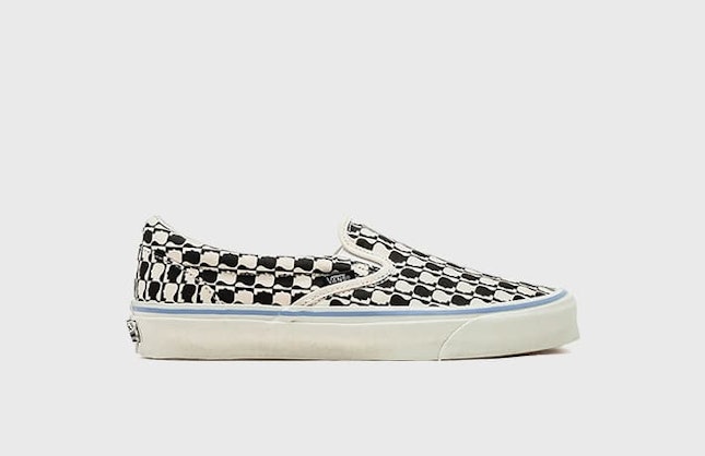 Brain Dead x Vans OG Classic Slip On LX "Black/White"