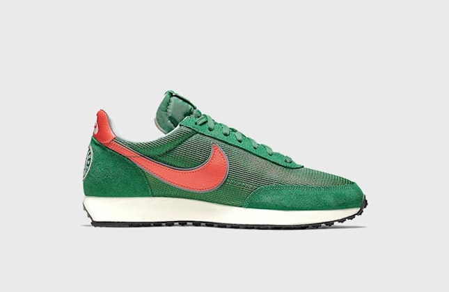 Stranger Things x Nike Air Tailwind "Hawkins High" Stranger Things x Nike Air Tailwind "Hawkins High"
