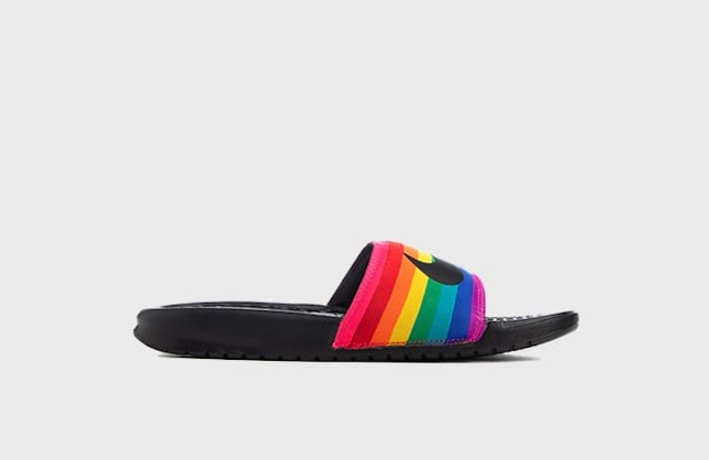 Nike Benassi JDI “Betrue”