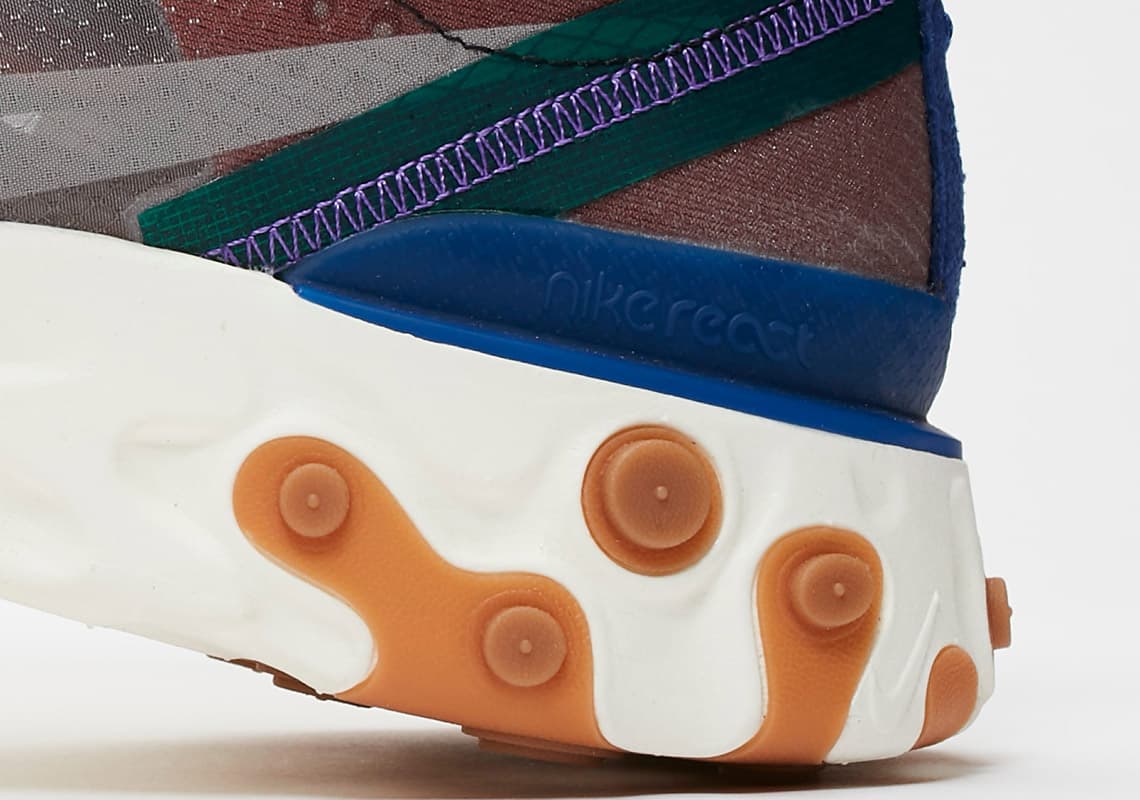 nike react element 55 dusty peach