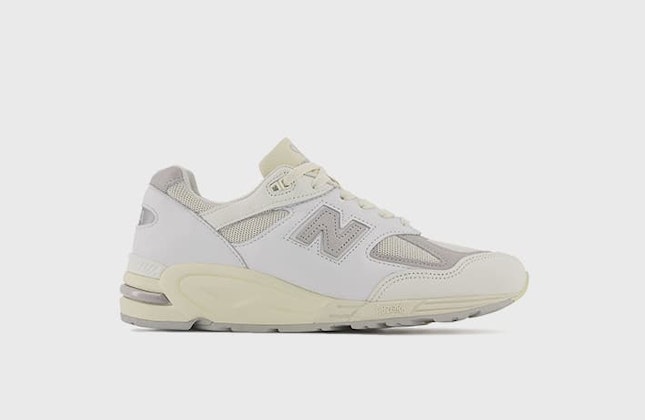 Teddy Santis x New Balance 990v2 "Sea Salt" Teddy Santis x New Balance 990v2 "Sea Salt"