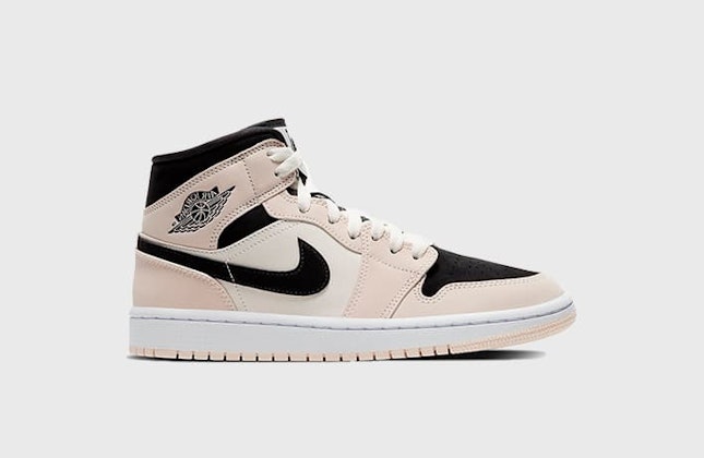 Air Jordan 1 Mid Wmns “Barely Orange” Air Jordan 1 Mid Wmns “Barely Orange”