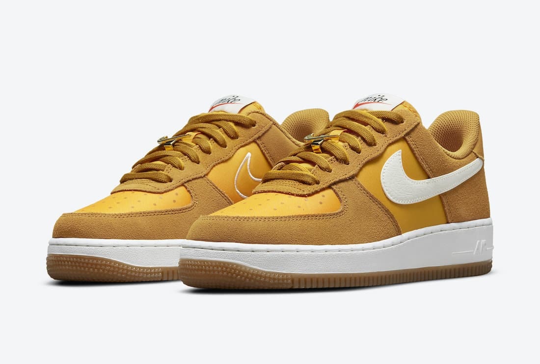 Nike Air Force 1 Low “First Use” (University Gold) 