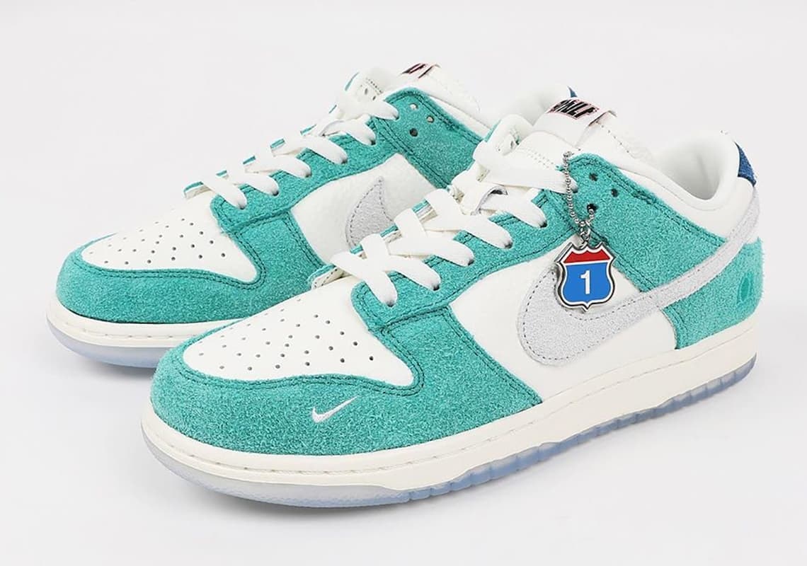 Kasina x Nike Dunk Low “Road Sign”