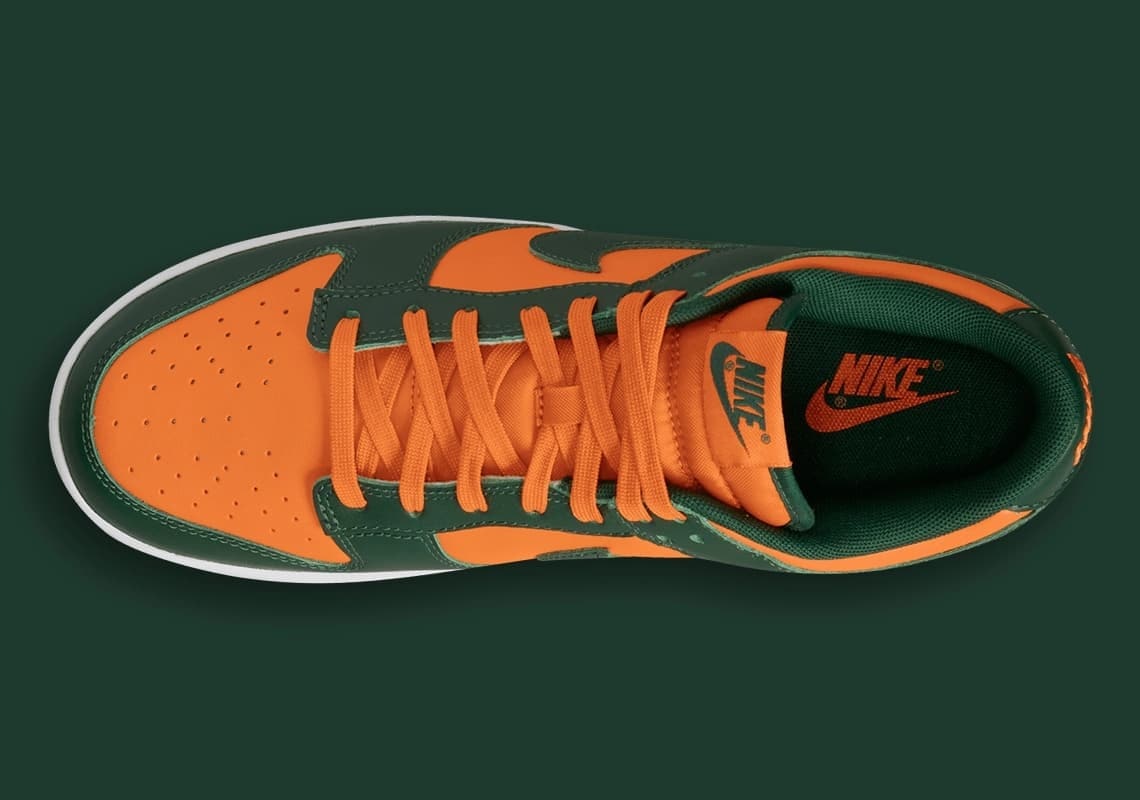 Nike Dunk Low “Miami Hurricanes”