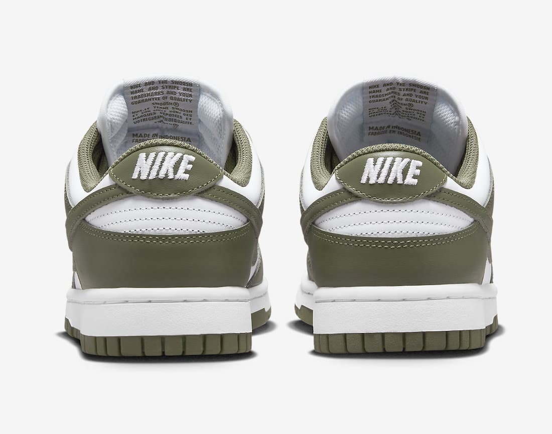 Nike Dunk Low "Medium Olive"