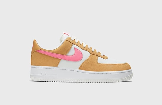 Nike Air Force 1 Low "Hot Pink"