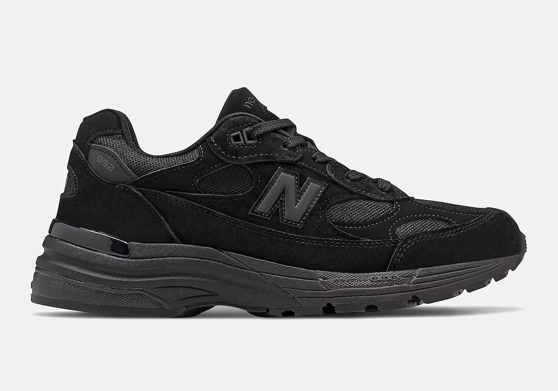 New Balance 992 “Triple Black”