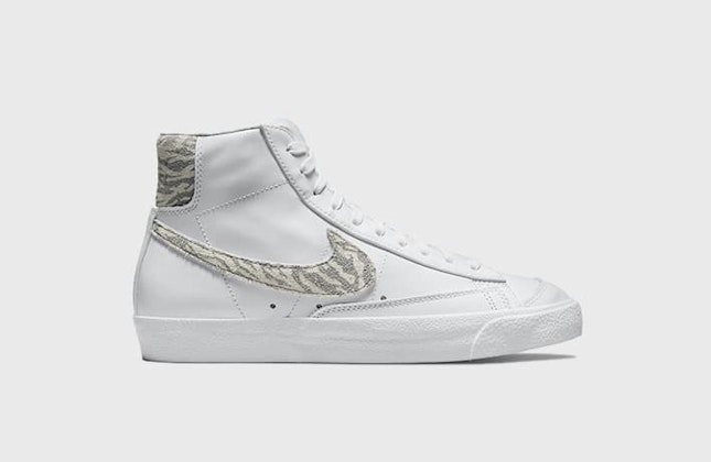 Nike Blazer Mid ’77 “Zebra”