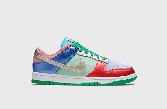 Nike Dunk Low Wmns “Sunset Pulse”