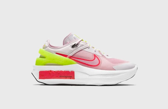 Nike Fontanka Edge "Light Arctic Pink"