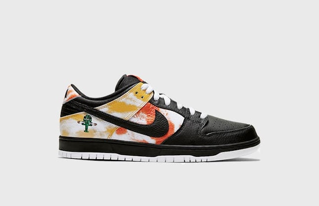 Nike Dunk Low “Tie-Dye Raygun”