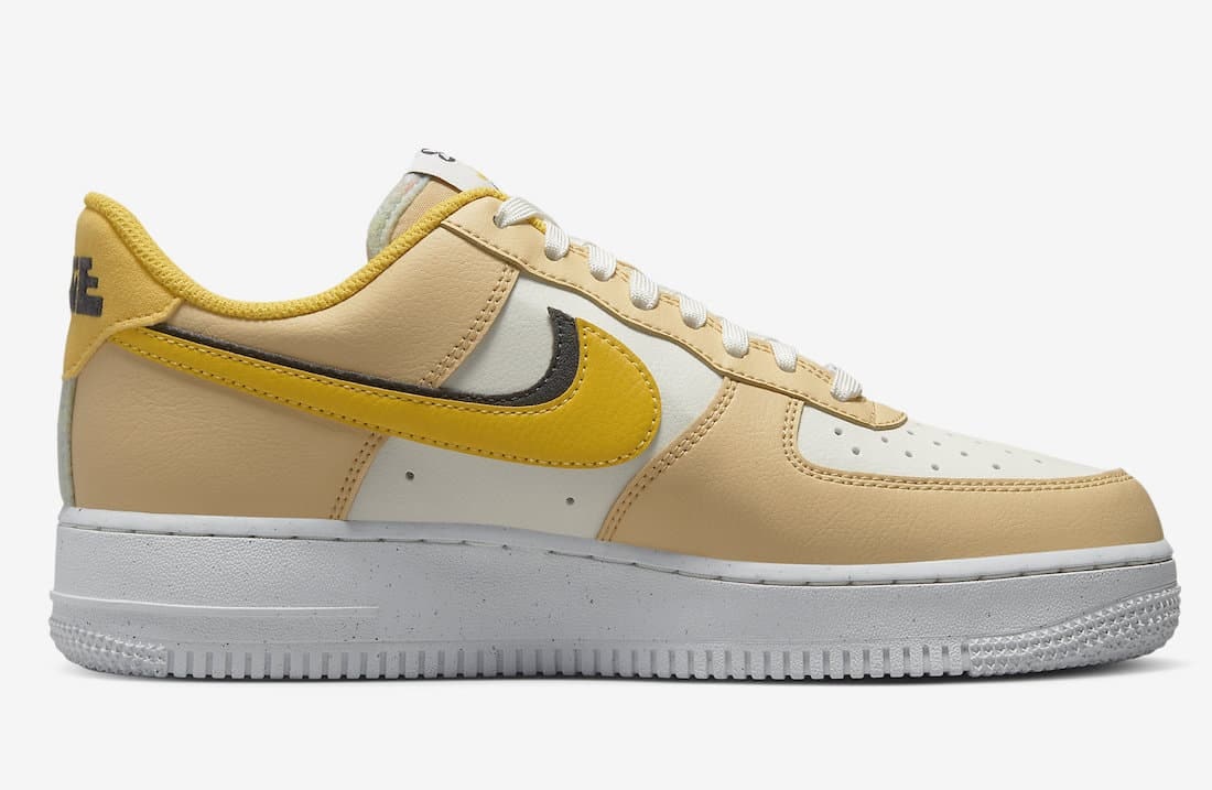 Nike Air Force 1 Low "82" (Crimson Tint)