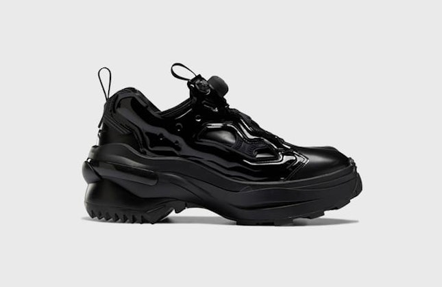 Maison Margiela x Reebok Tabi Instapump "Core Black" Maison Margiela x Reebok Tabi Instapump "Core Black"