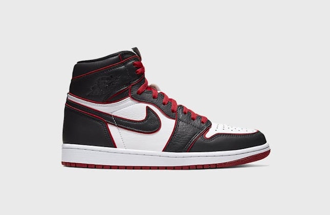 Air Jordan 1 High OG "Bloodline" Air Jordan 1 High OG "Bloodline"