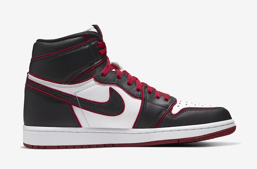 Air Jordan 1 High OG "Bloodline"