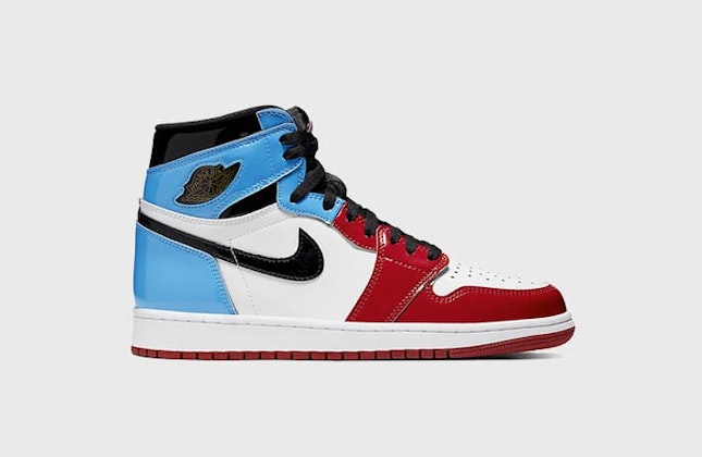 Air Jordan 1 High OG "Fearless" (UNC/Chicago)