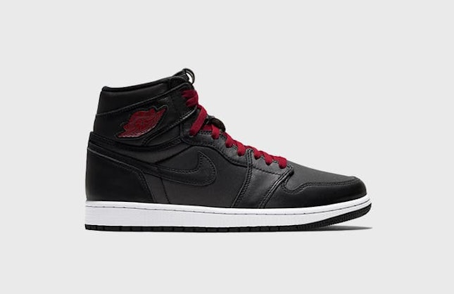 Air Jordan 1 High OG "Black Satin"