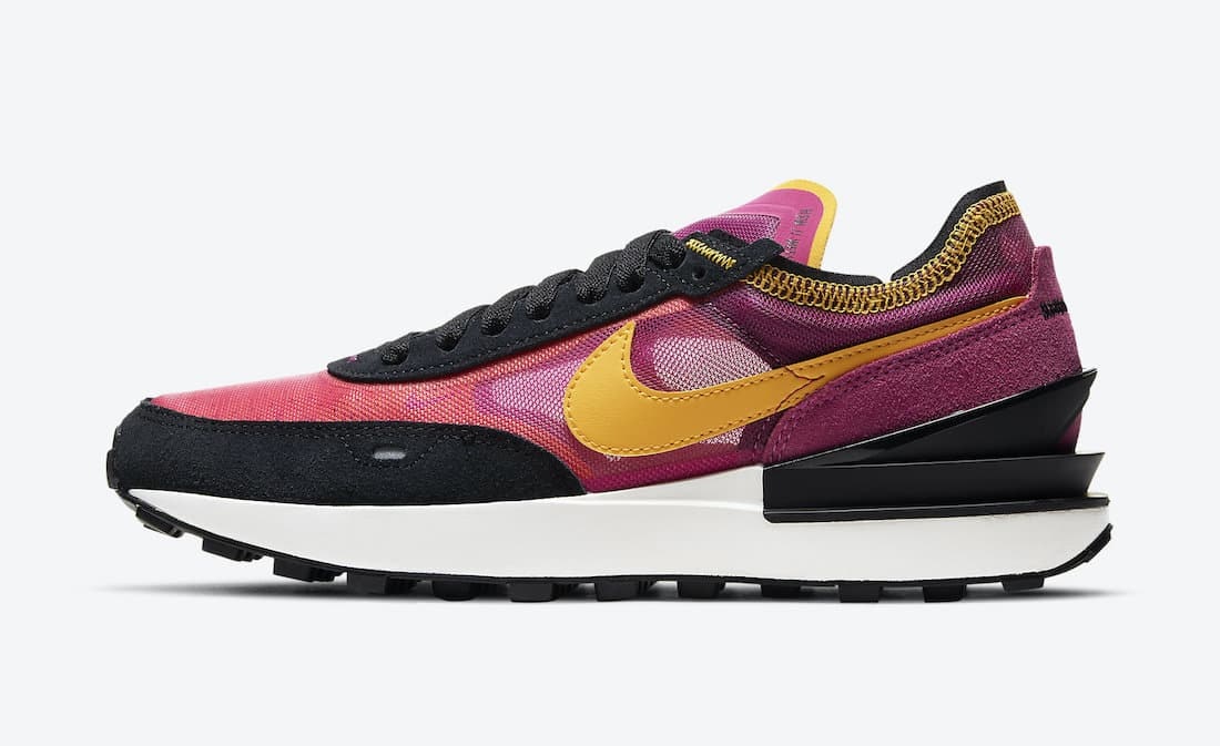 Nike Waffle One "Fuchsia"