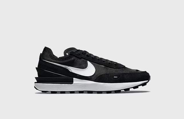 Nike Waffle One “Black/White”