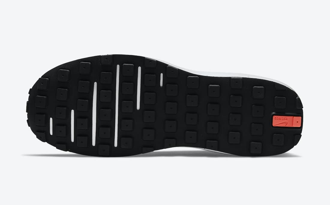 Nike Waffle One “Black/White”