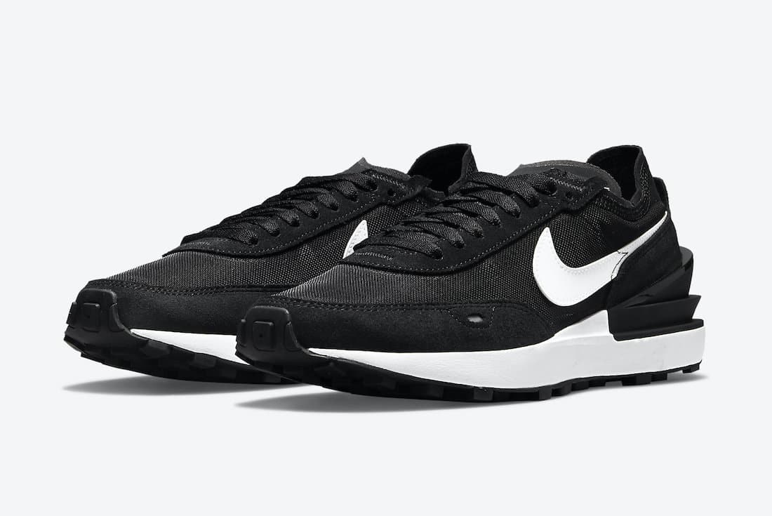 Nike Waffle One “Black/White”