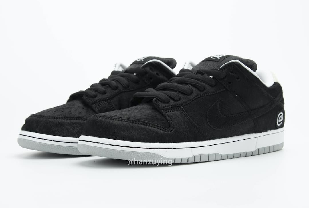 Medicom Toy x Nike SB Dunk Low “BE@RBRICK”