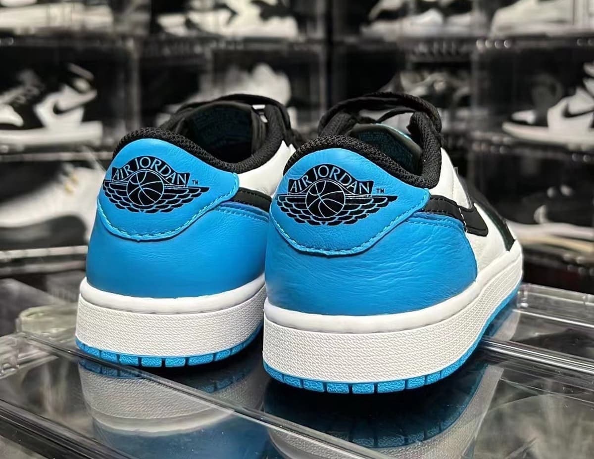 Air Jordan 1 Low OG "UNC" 2022