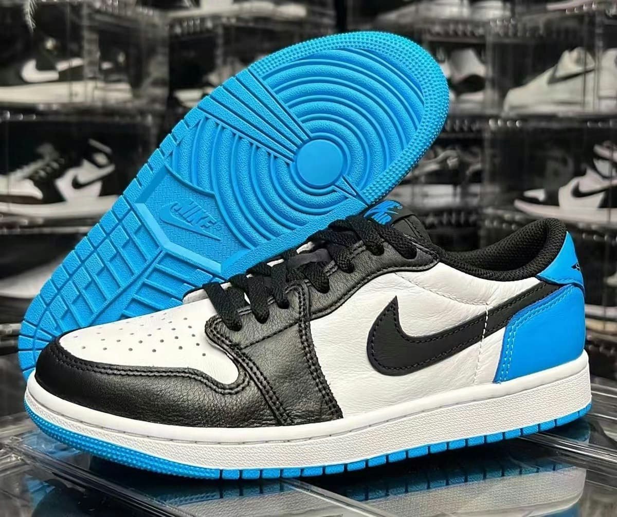 Air Jordan 1 Low OG "UNC" 2022