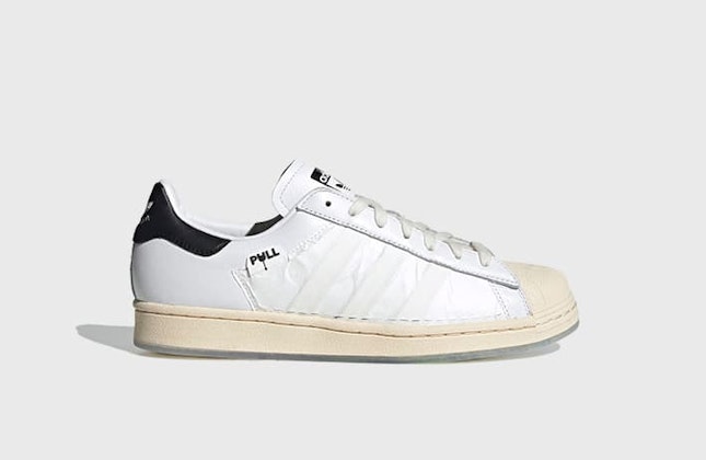 Taegeukdang x adidas Superstar "Soeul"