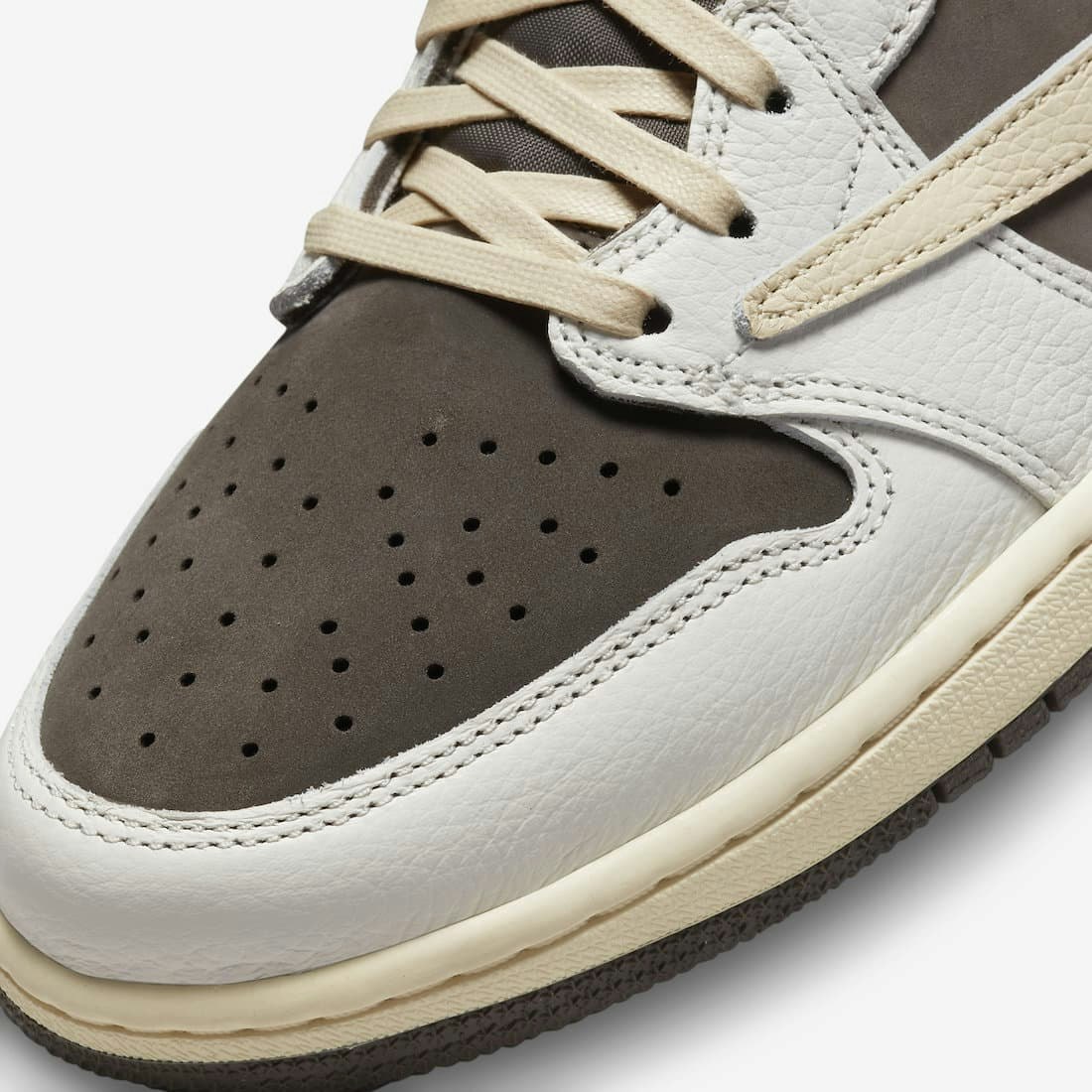 Travis Scott x Air Jordan 1 Low OG "Reverse Mocha"