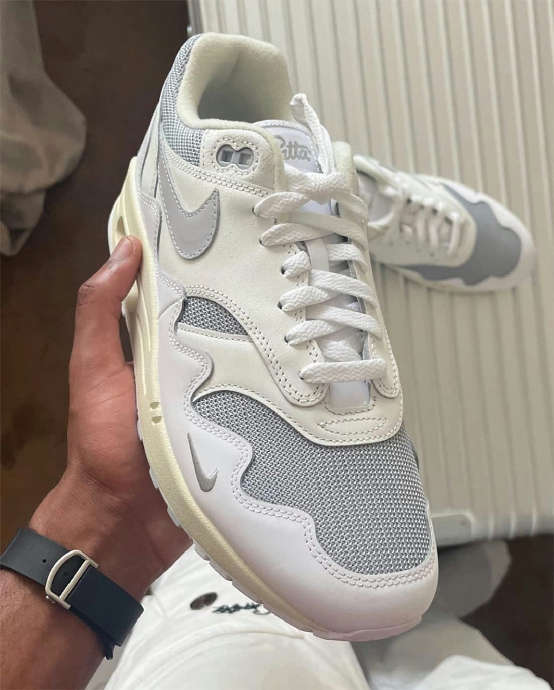 Patta x Nike Air Max 1 "White Grey" 