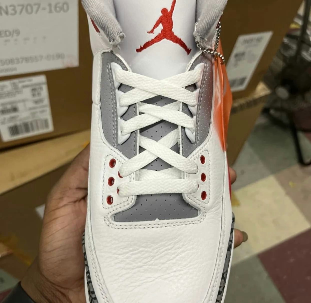 Air Jordan 3 OG "Fire Red"