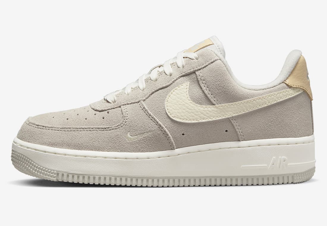 Nike Air Force 1 Low “Light Brown Suede 