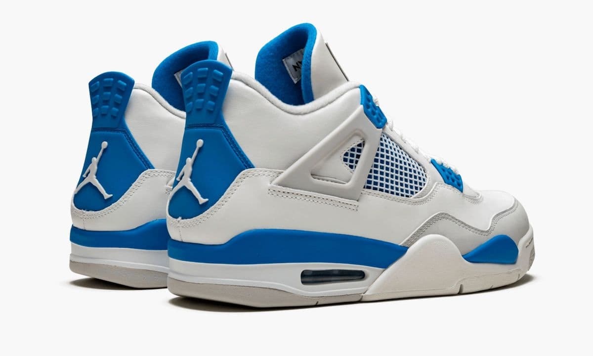 Air Jordan 4 “Military Blue”